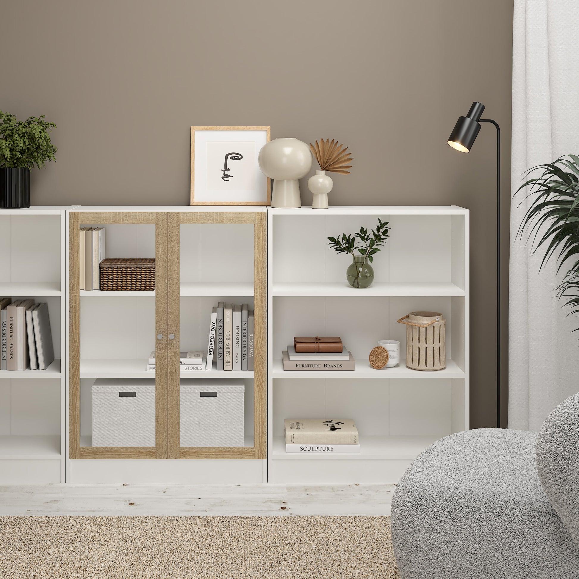 Basic Low Wide Display Cabinet in White (2 Shelves) with 2 Glass Doors in Oak