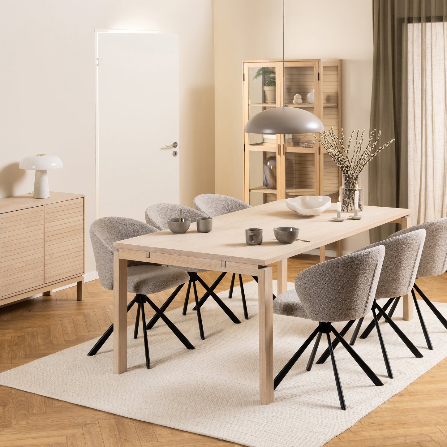 Linley Extendable Dining Table in White Oak 200/300 x 100 x 75cm