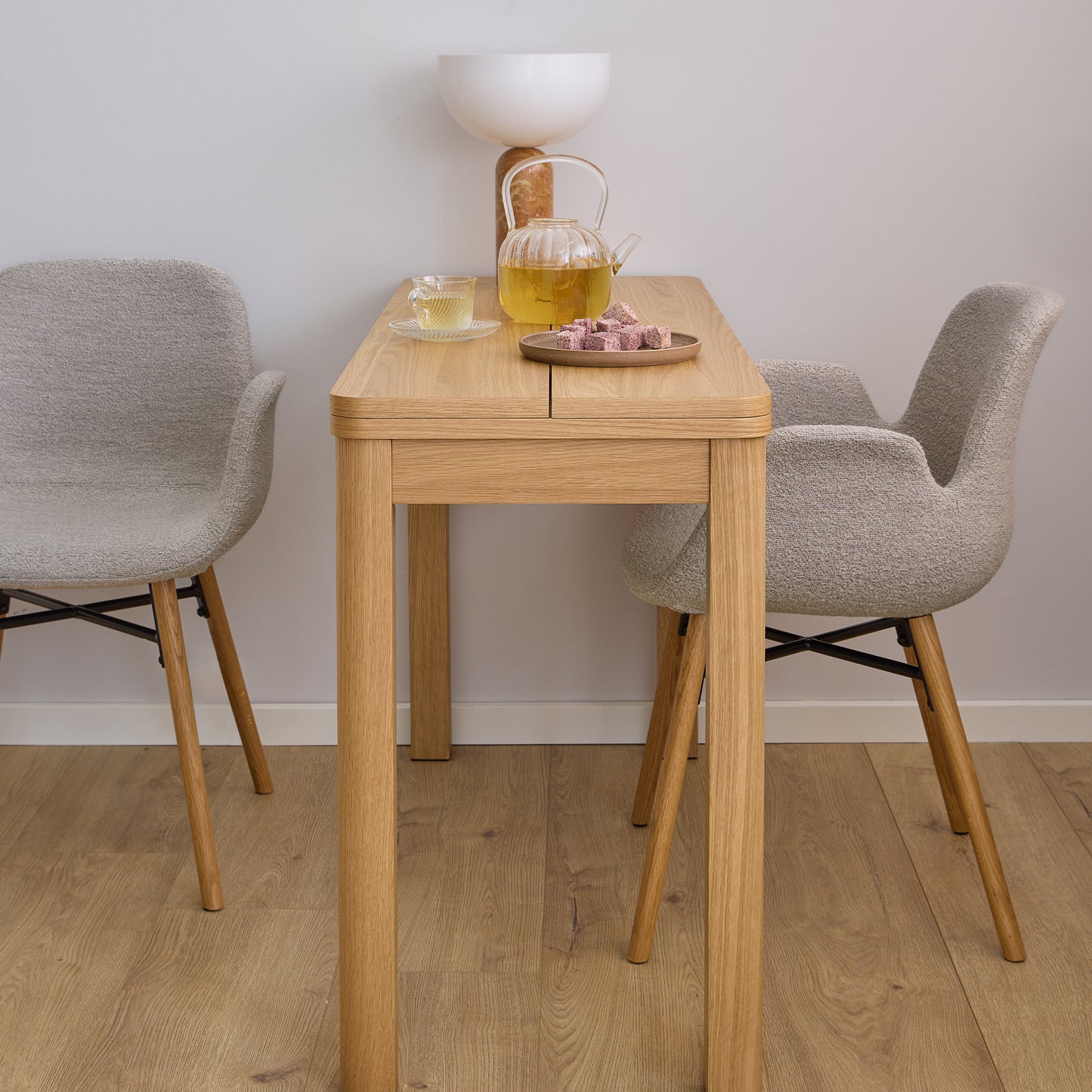 Southampton Extendable Rectangular Dining Table in Matt Oak 90x120cm