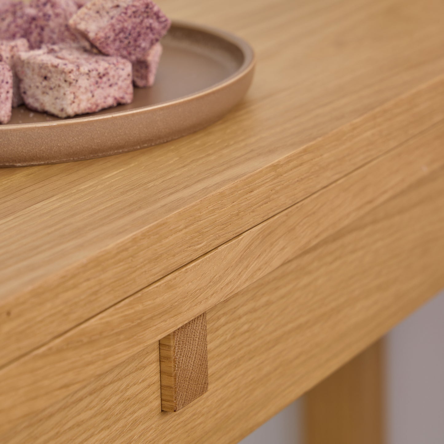 Southampton Extendable Rectangular Dining Table in Matt Oak 90x120cm