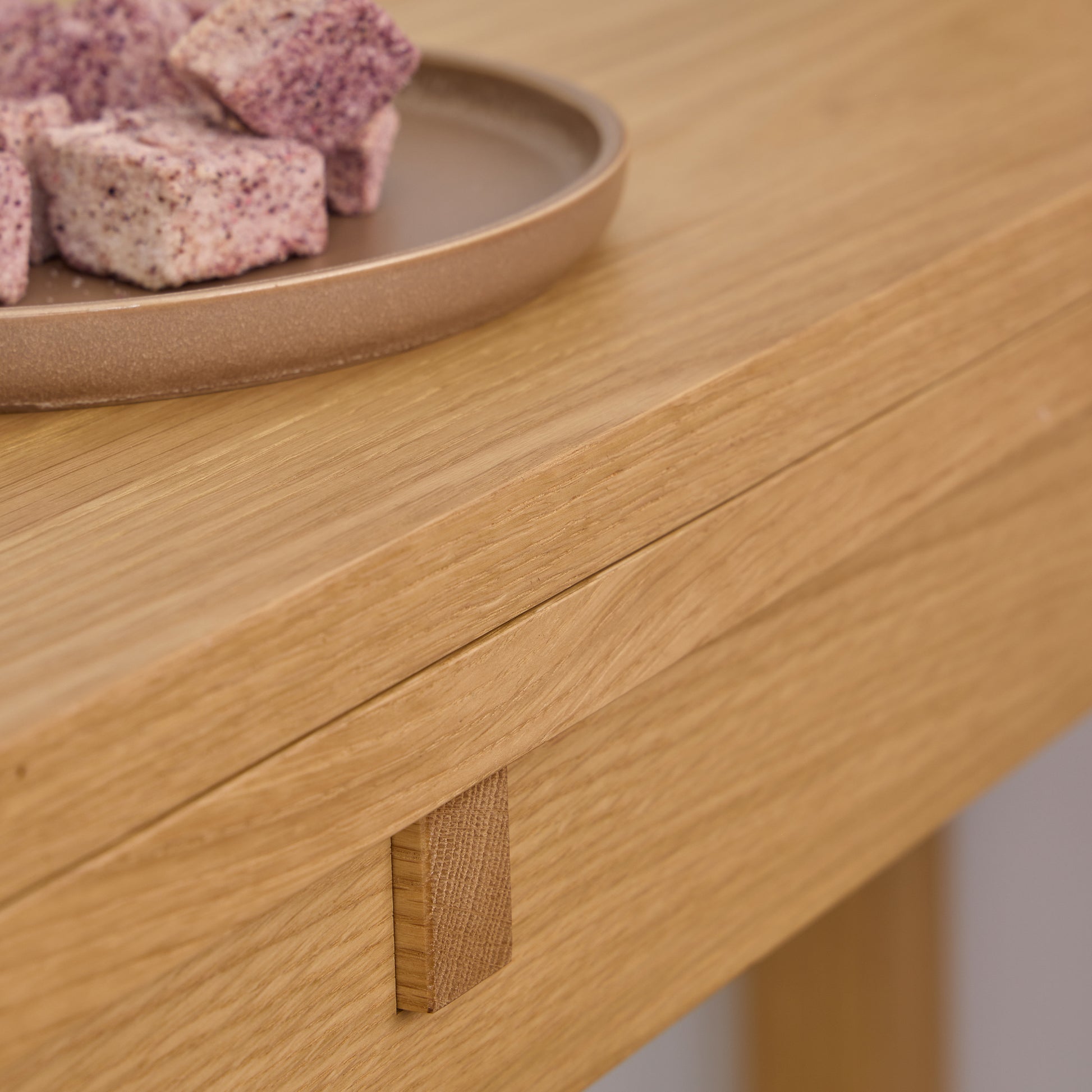 Southampton Extendable Rectangular Dining Table in Matt Oak 90x120cm