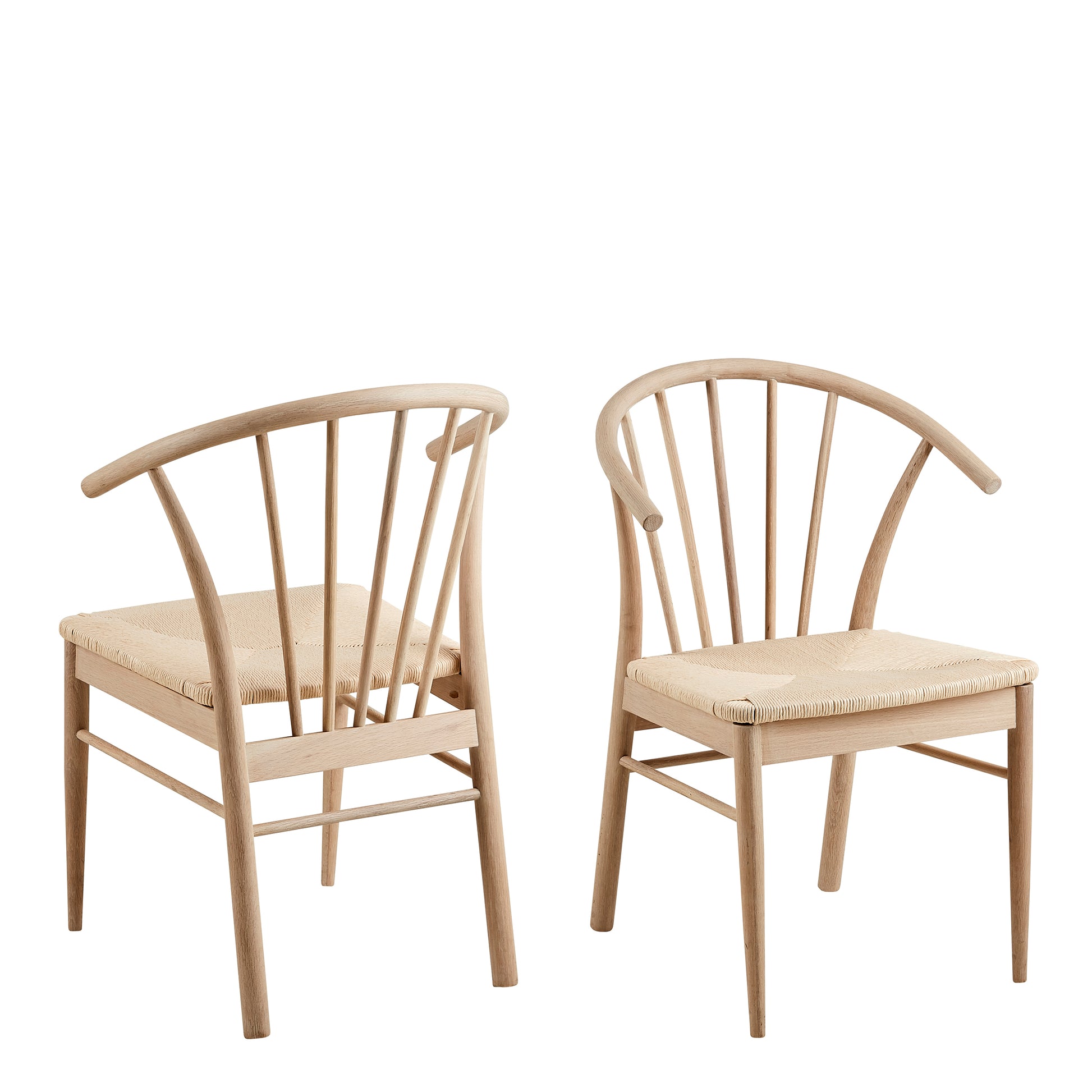 I_Duncan Round Dining Table in White Oak 105cm includes 4 Cassandra Dining Chairs with Armrest in White Oak