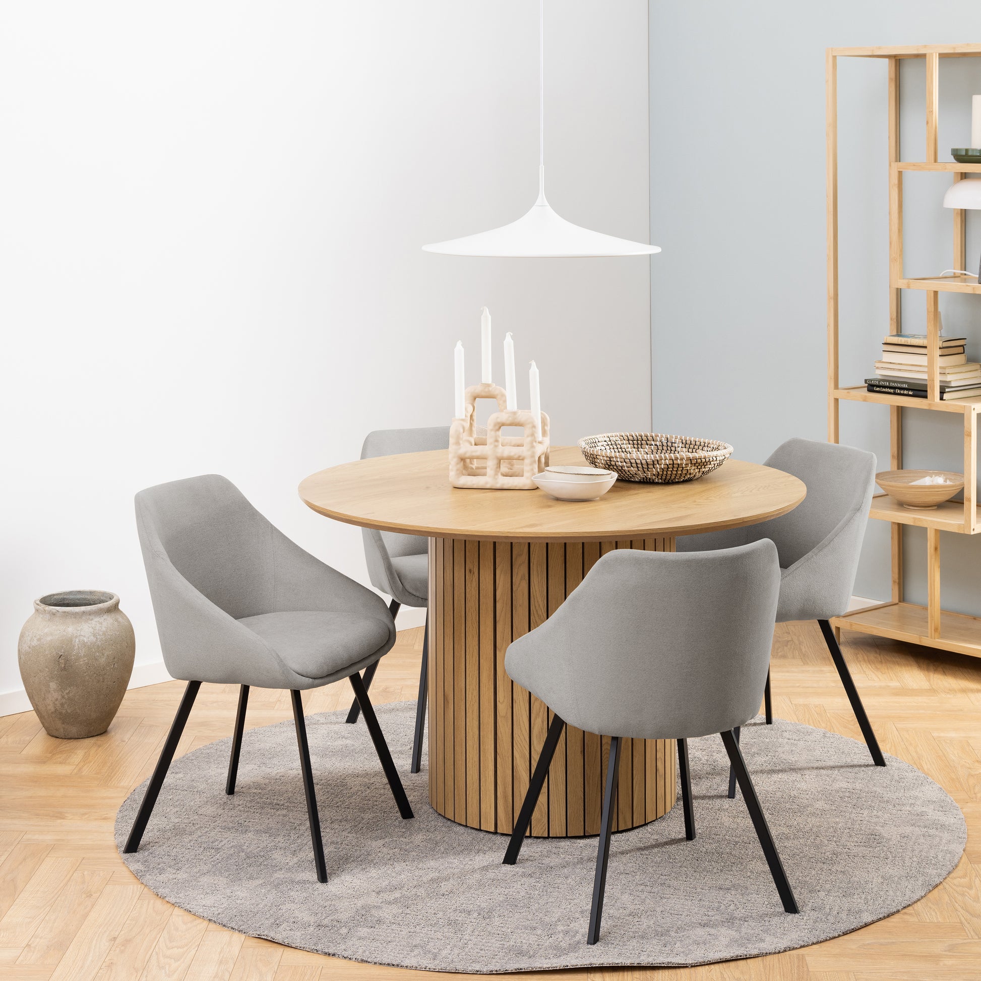 Yale Dining Table in Oak 120x120cm