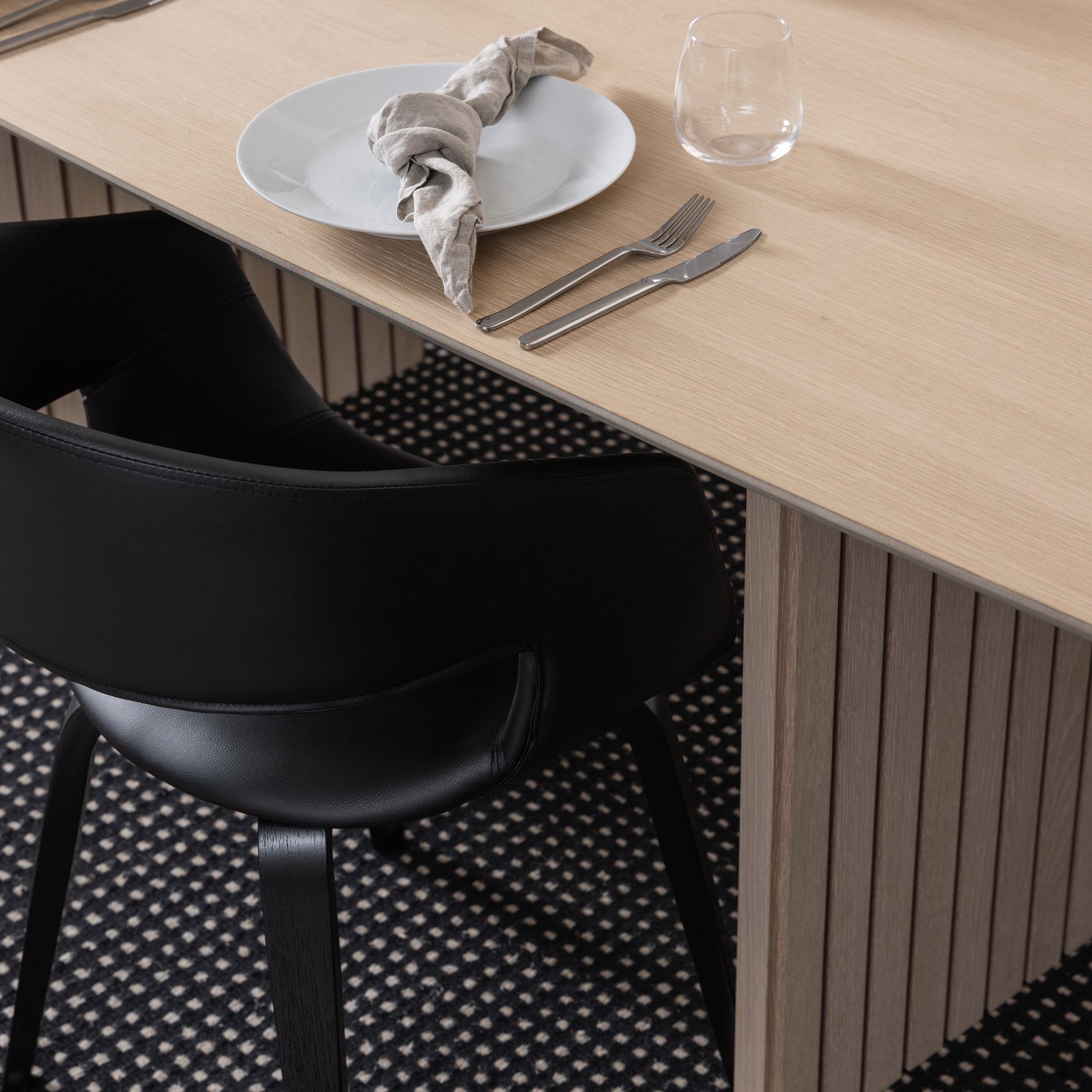 Christo Dining Table in Oak 220x105cm