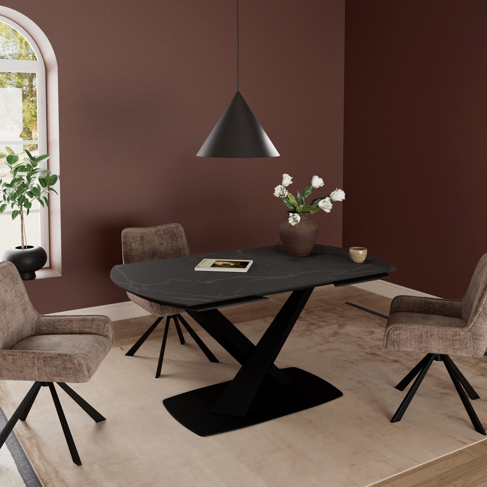 Morella Oval Extending Dining Table in Black Ceramic 160�240cm